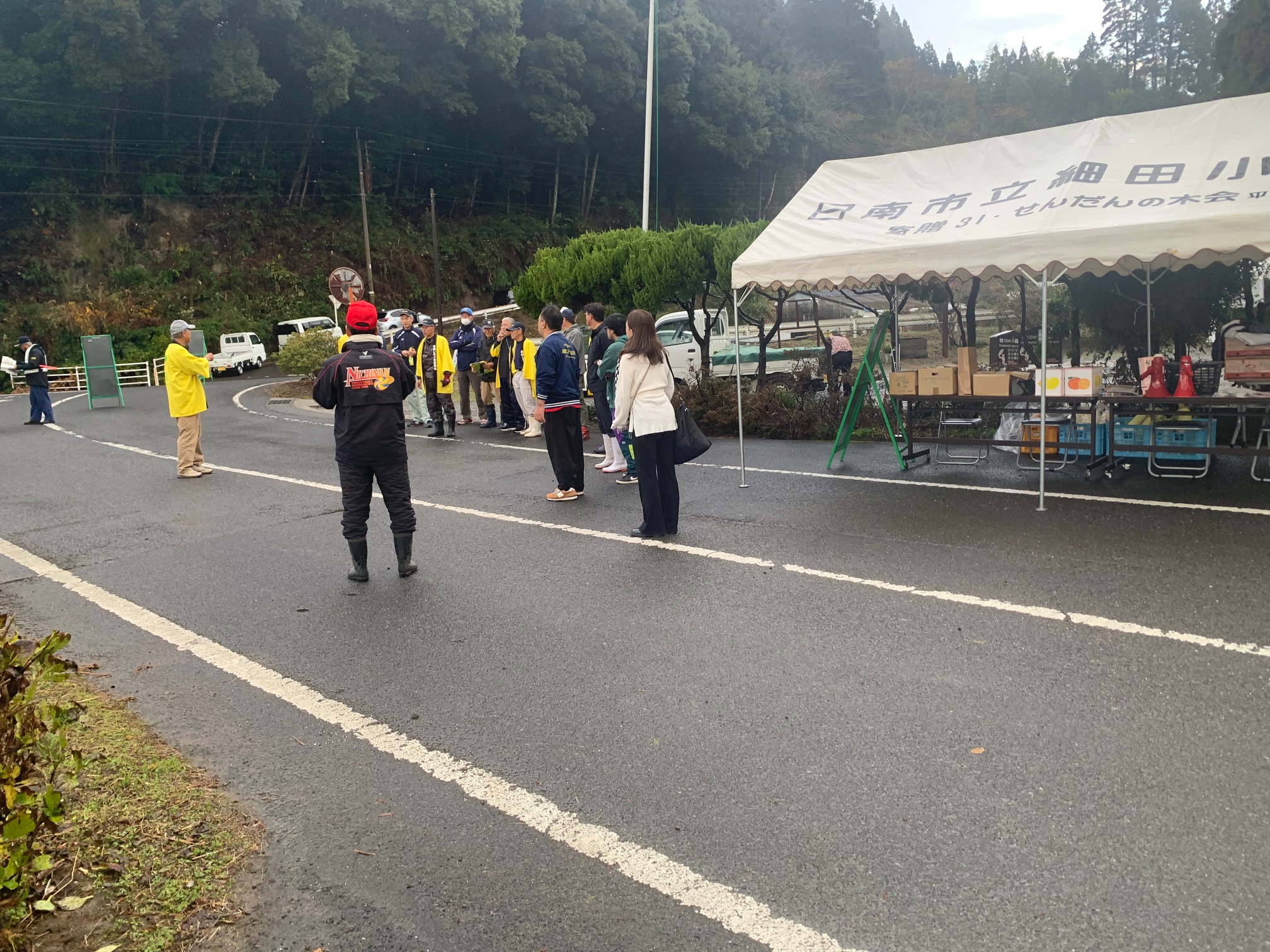 スタッフ全員によるミーティング②