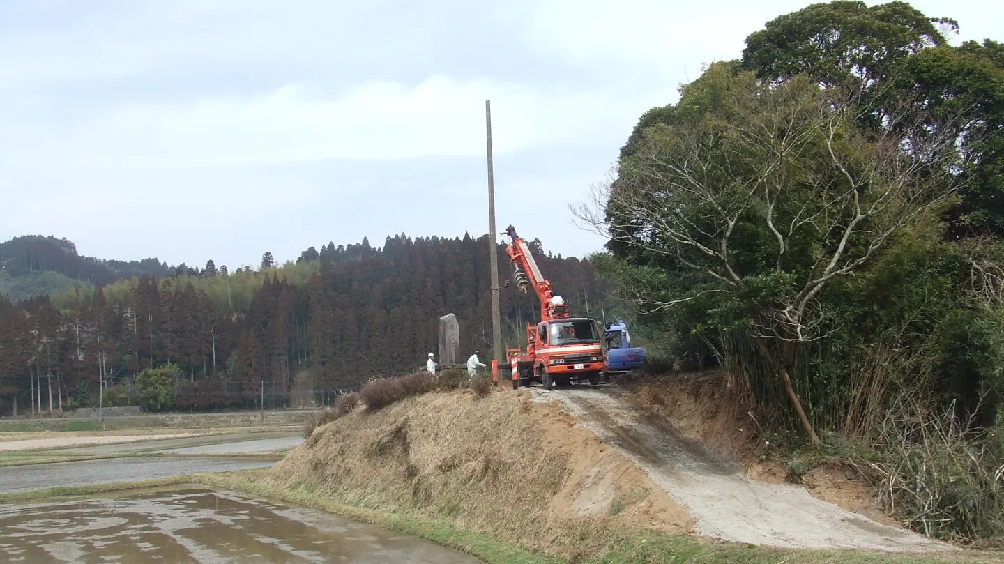 20080316 支柱立て込み